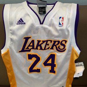 Child/women’s Small Kobe Bryant Lakers Jersey